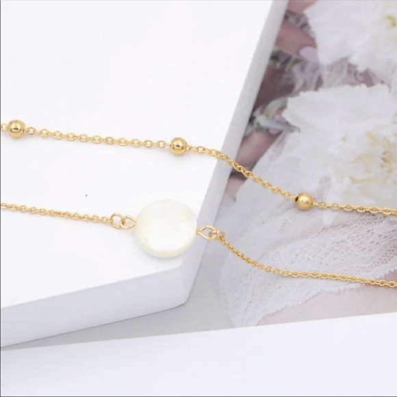 ⭐️Last One⭐️ Mother of Pearl Choker - Picture 6 of 6